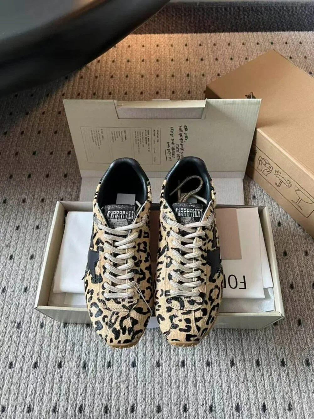 Golden Goose Marathon Speed Leopard Print Star Sneakers EU 39 - Picture 2 of 8